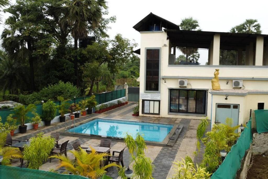 Stayhaven Aqua With Pvt Theatre & Pool Bombaim Exterior foto