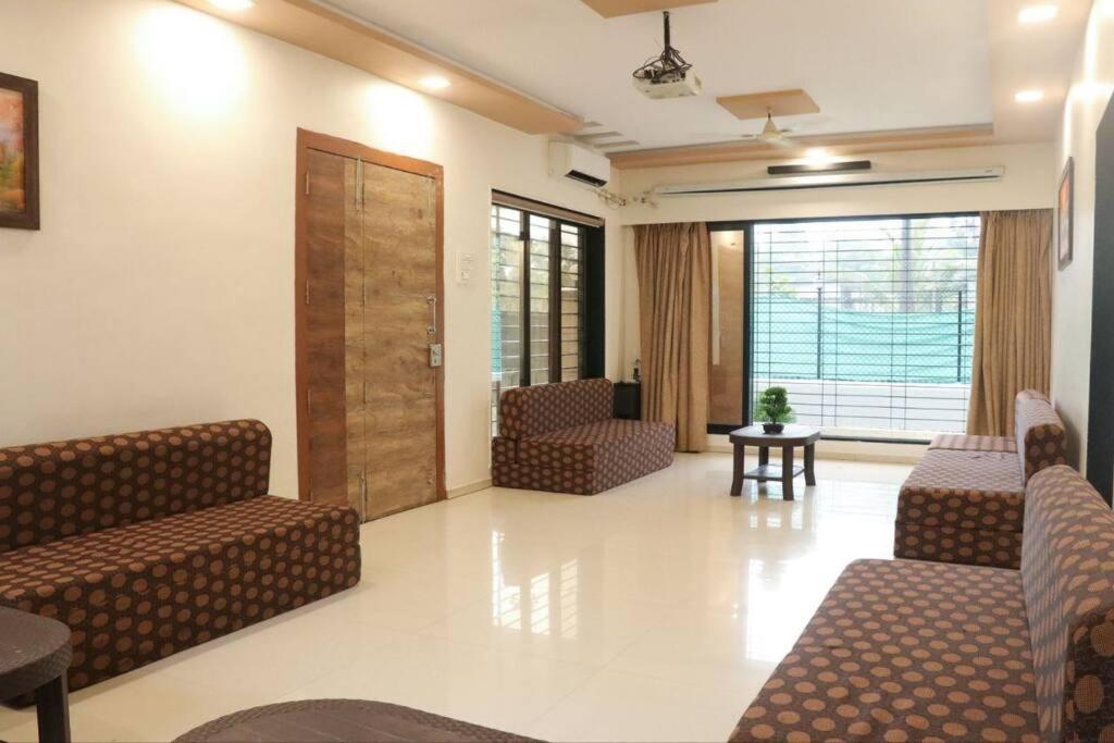 Stayhaven Aqua With Pvt Theatre & Pool Bombaim Exterior foto